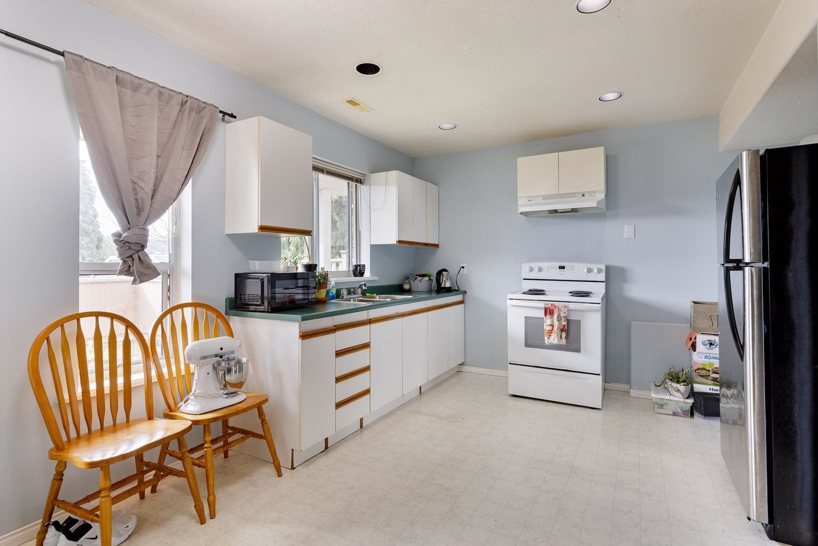Listing Image 9