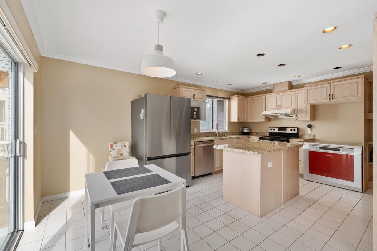 Listing Image 13