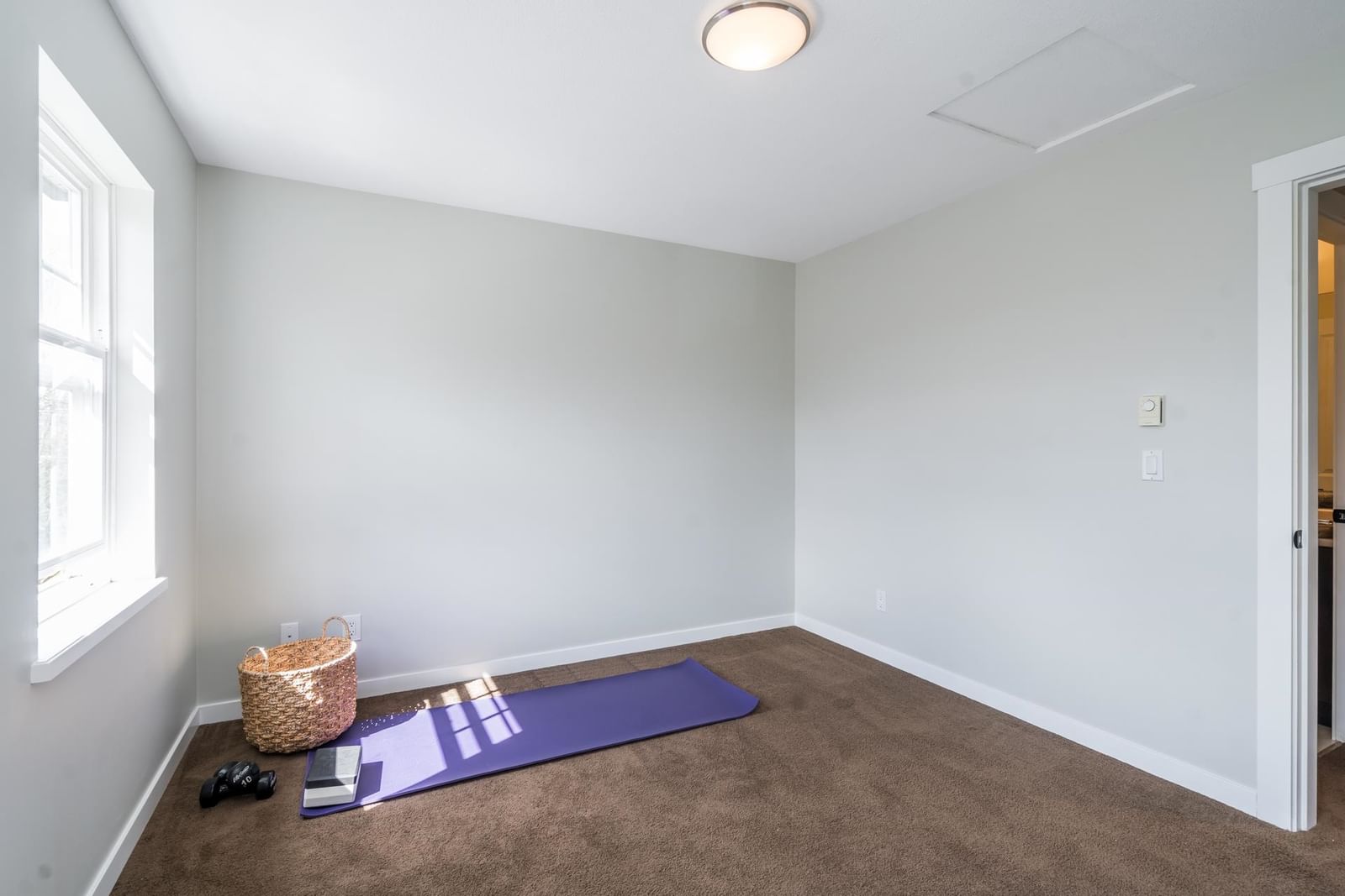 Listing Image 24
