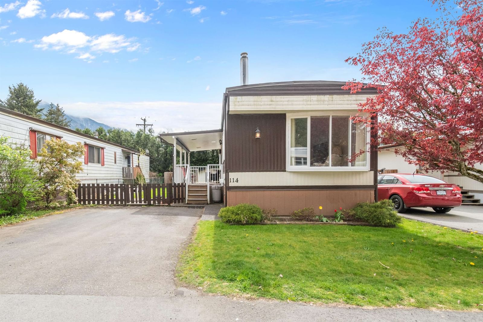 Listing Image 1