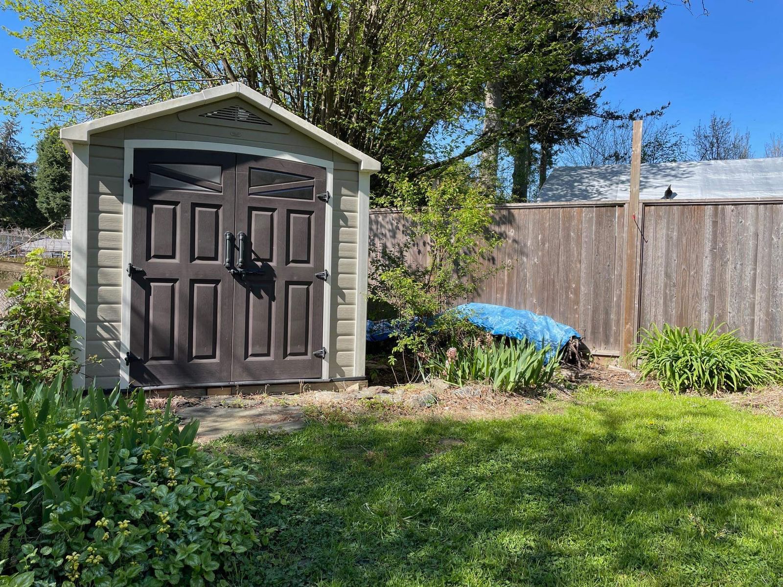 Listing Image 6