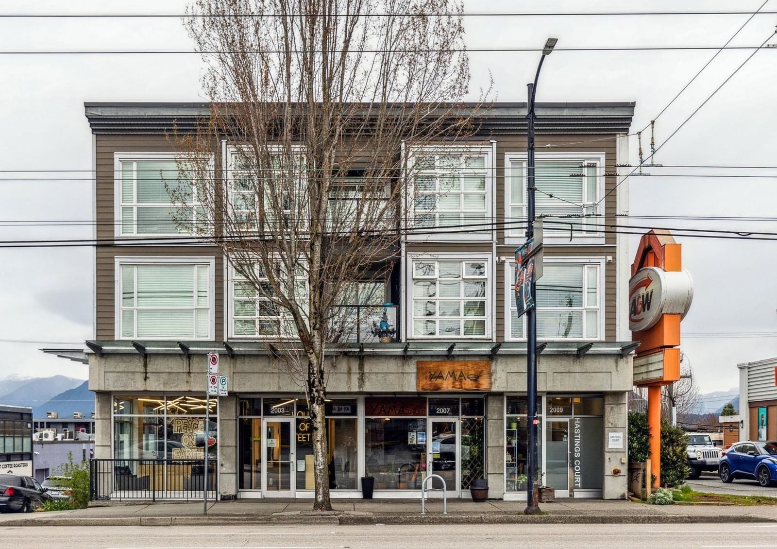 Listing Image 1