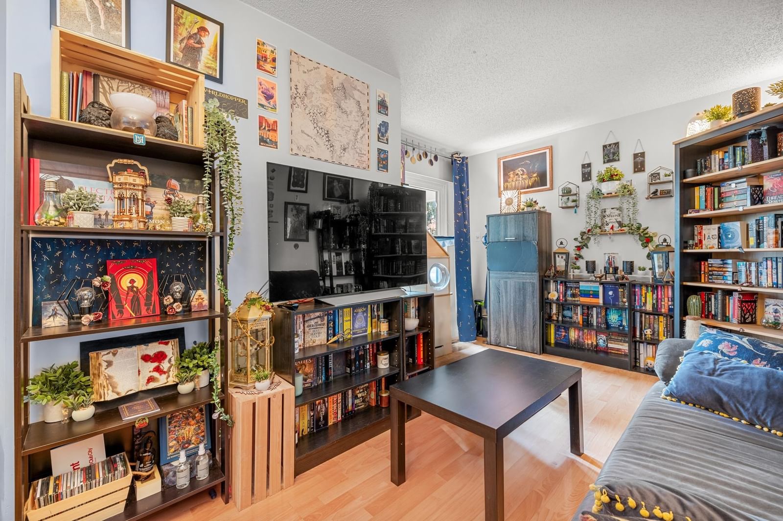 Listing Image 13
