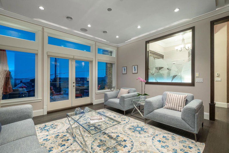 2567 Lawson Avenue, West Vancouver, V7V 2G1 | Image 3