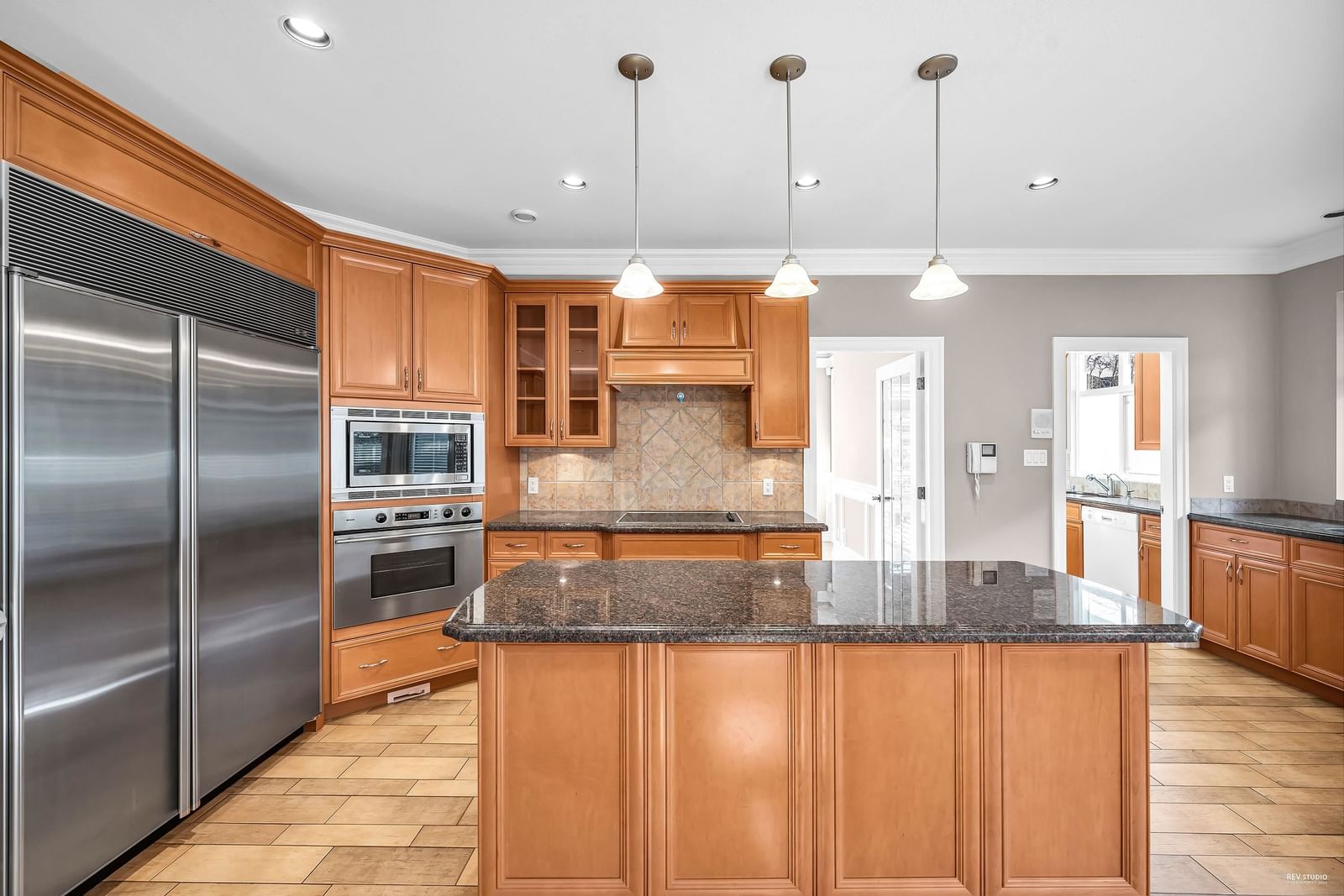 Listing Image 15