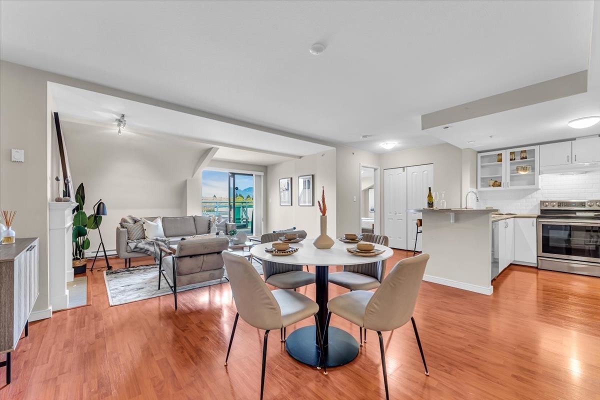Listing Image 15