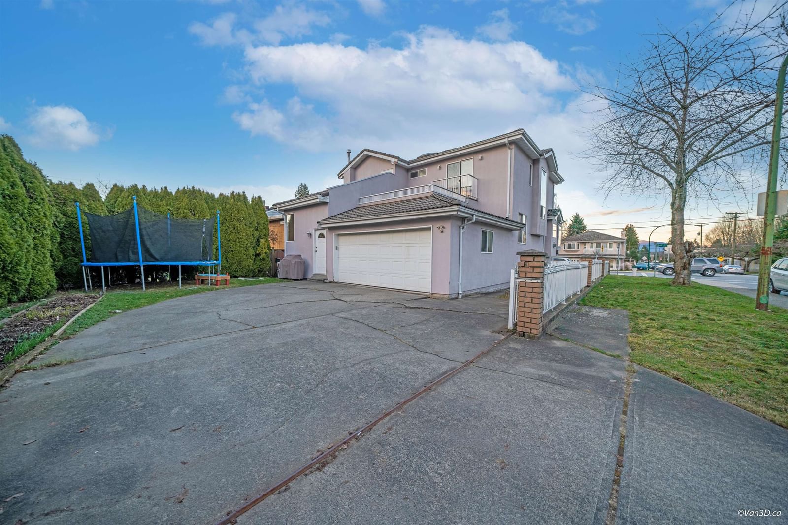 Listing Image 16