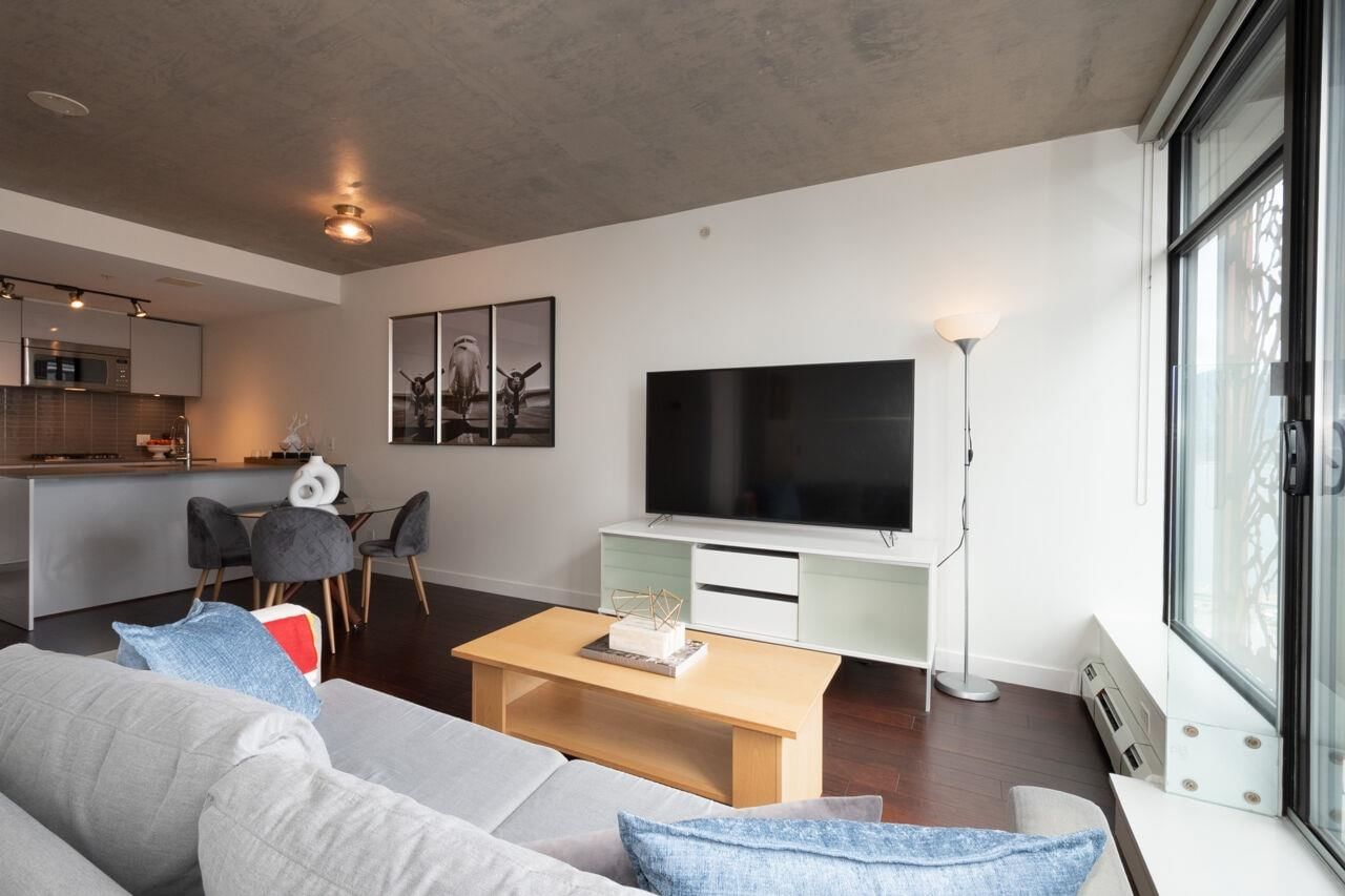 Listing Image 22