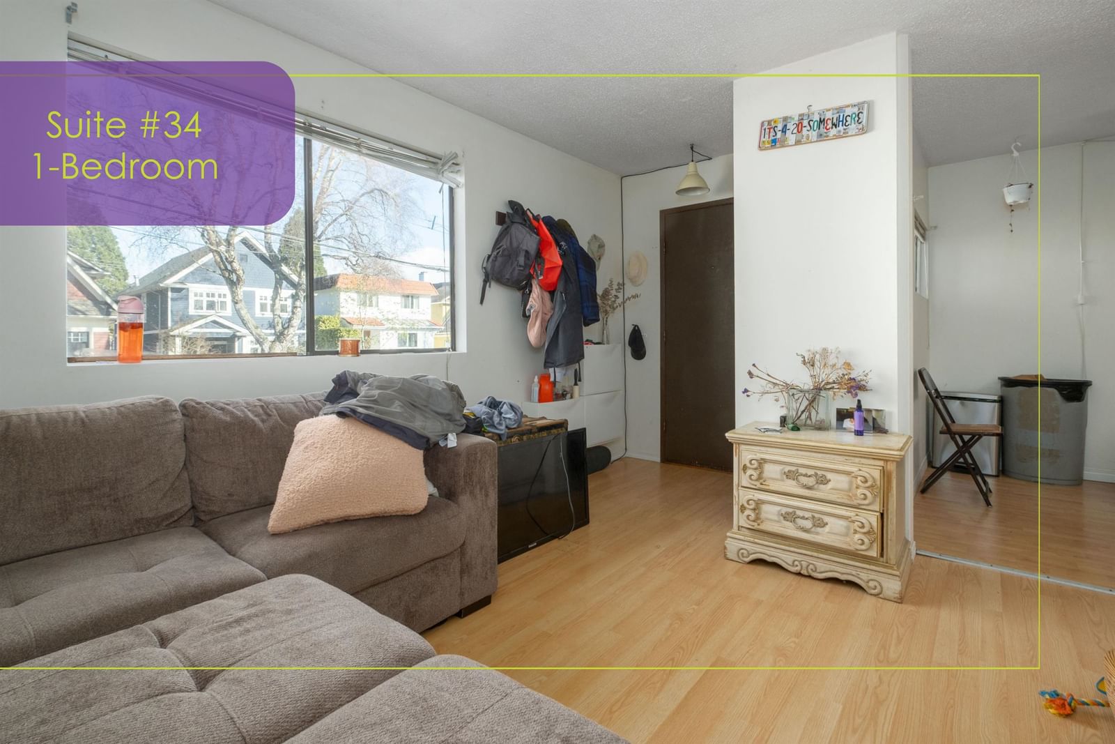 Listing Image 12