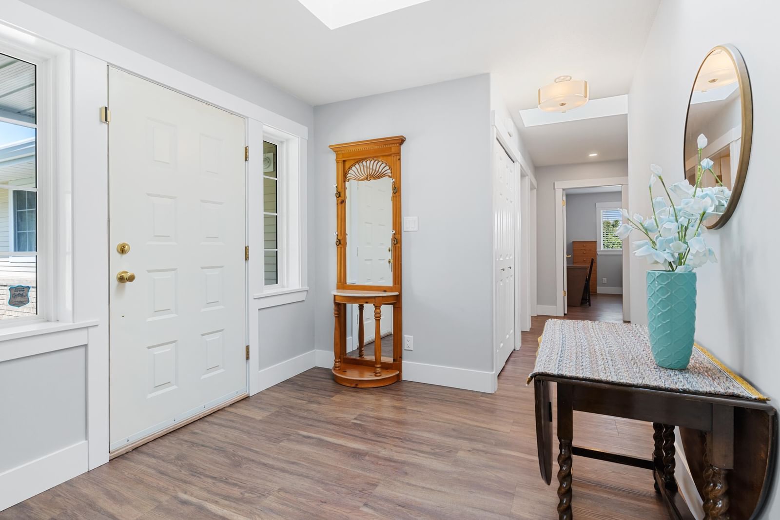 Listing Image 3