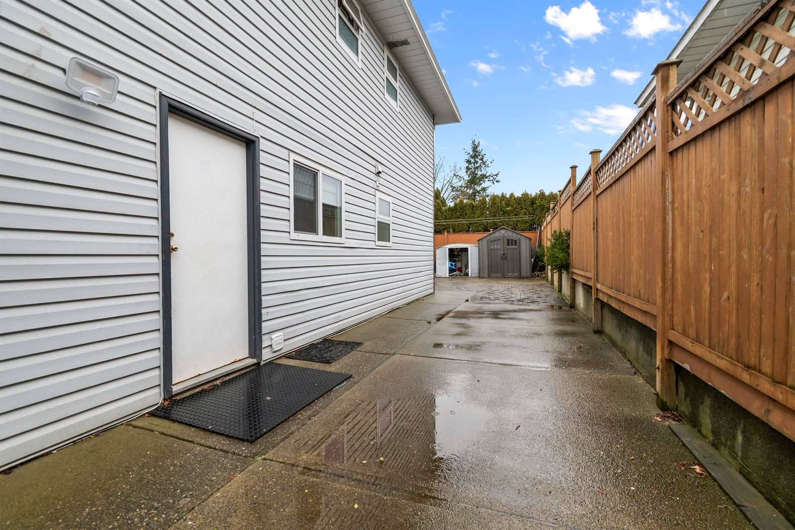 Listing Image 36