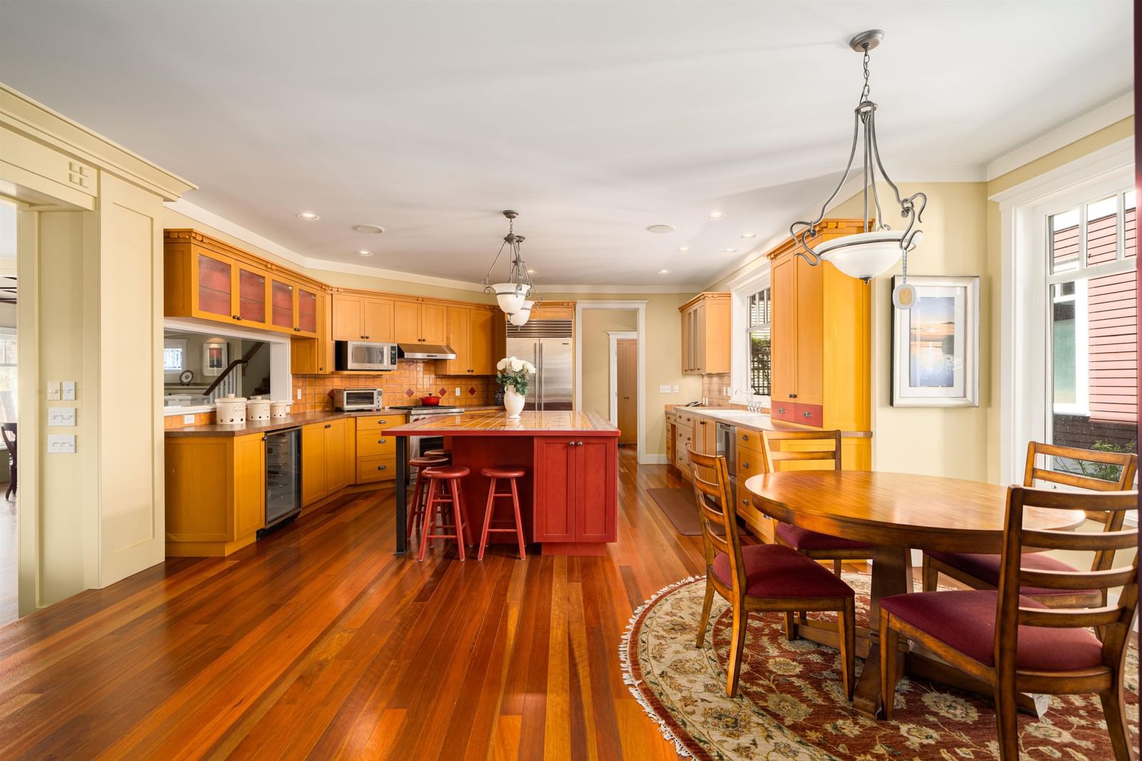 Listing Image 12