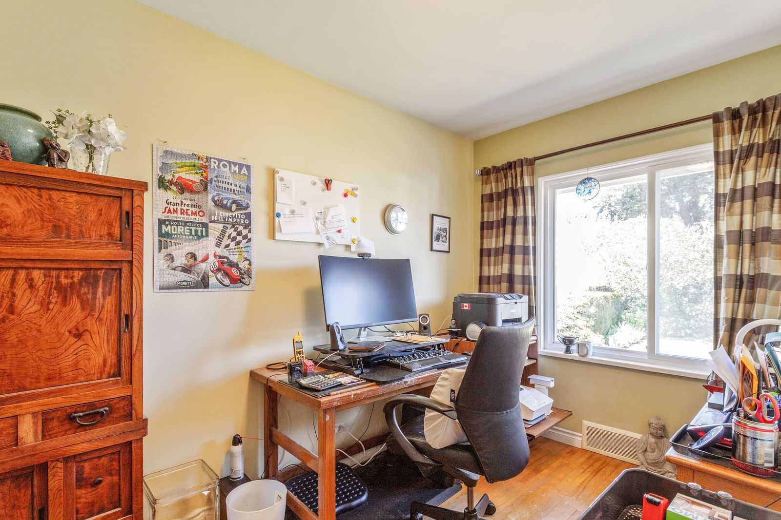 Listing Image 17