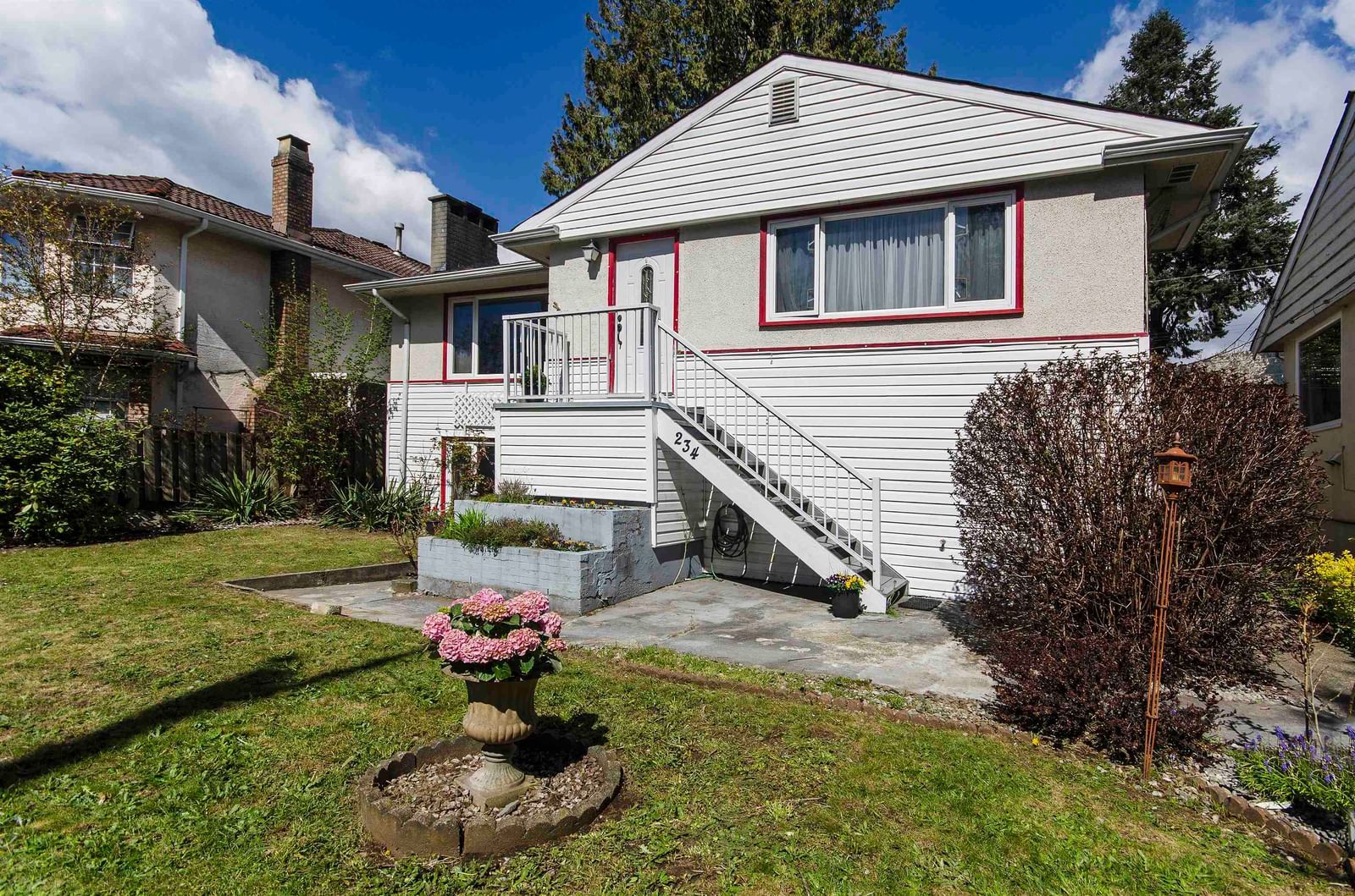 Listing Image 6