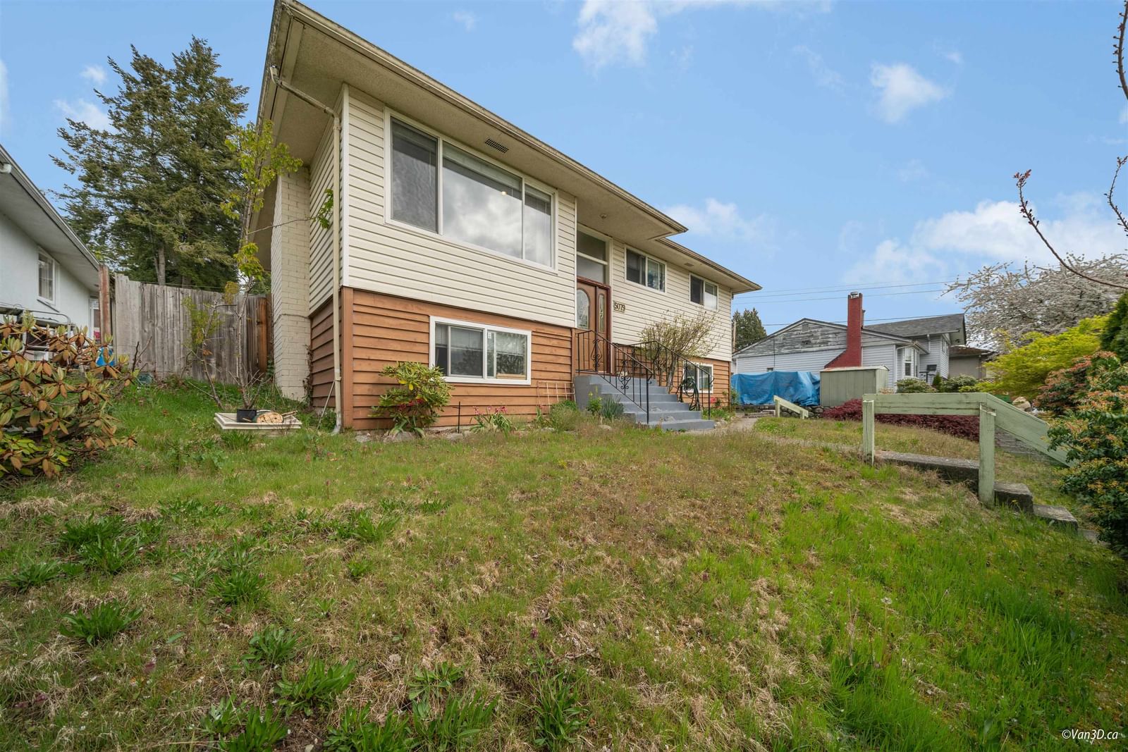 Listing Image 3