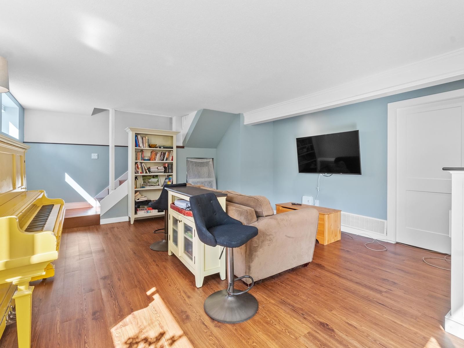 Listing Image 20