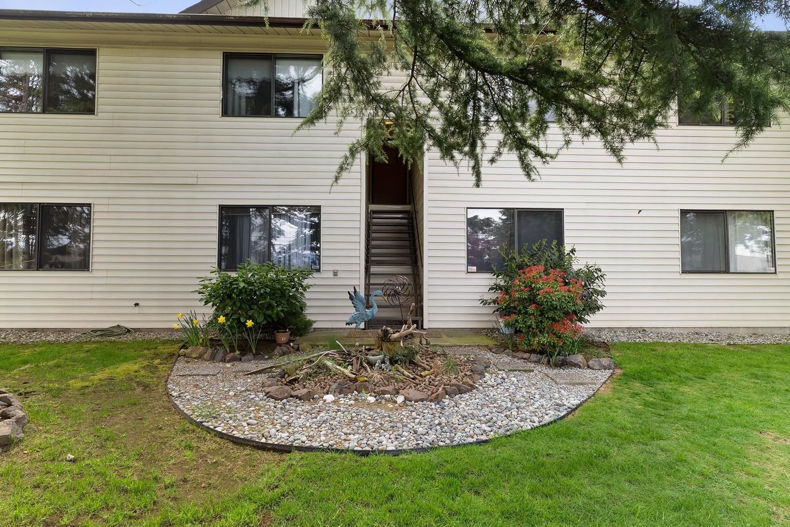 Listing Image 24