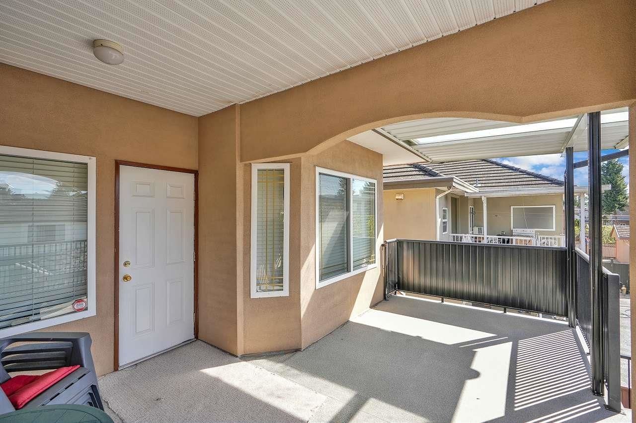 Listing Image 4