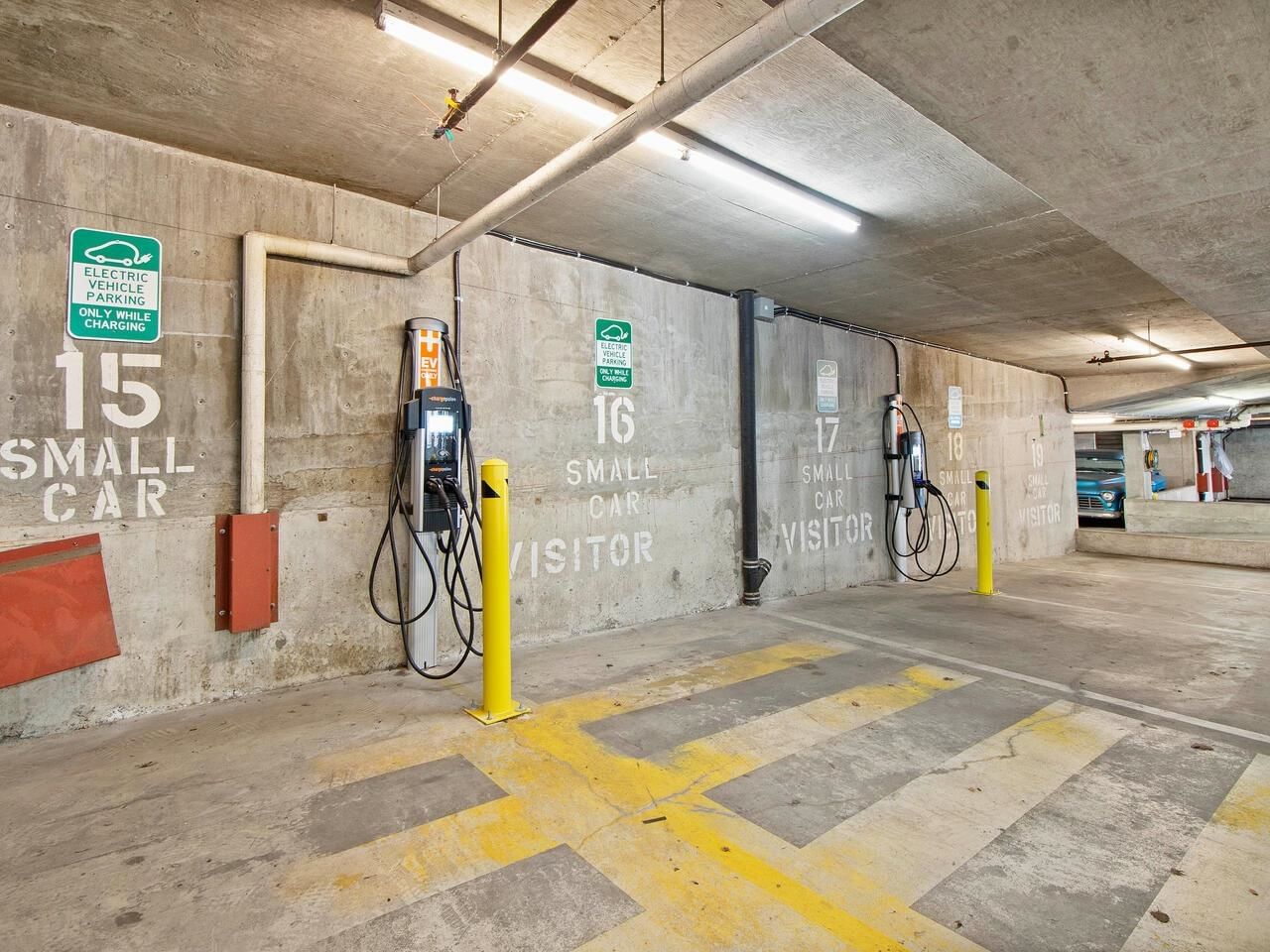 Listing Image 37
