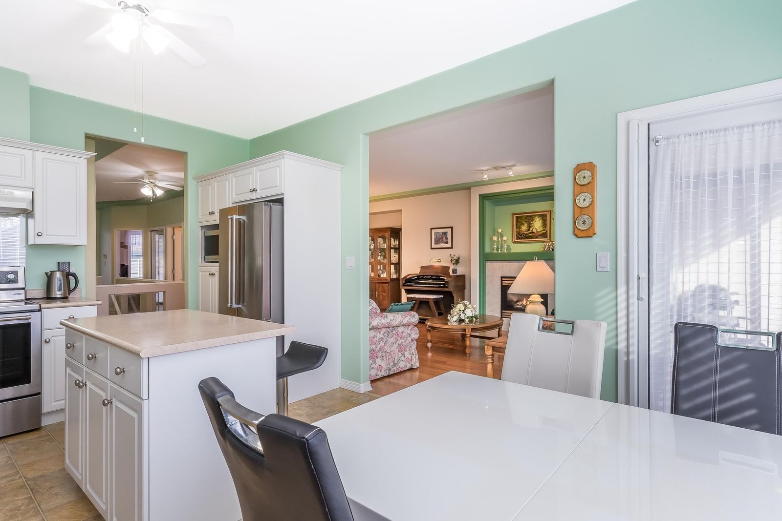 Listing Image 19