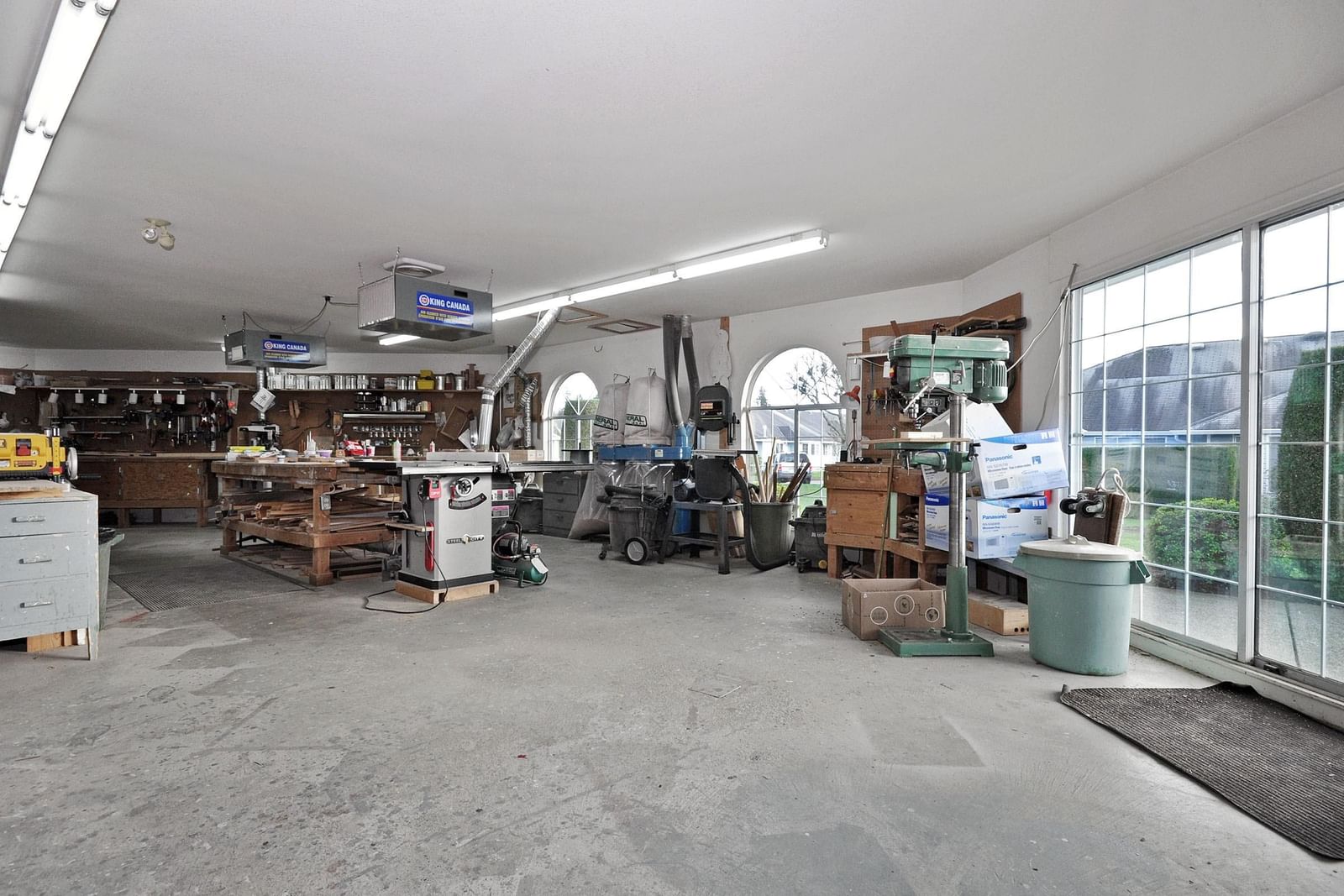 Listing Image 28
