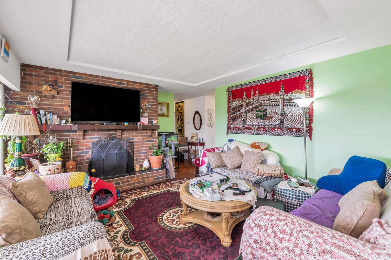 Listing Image 5