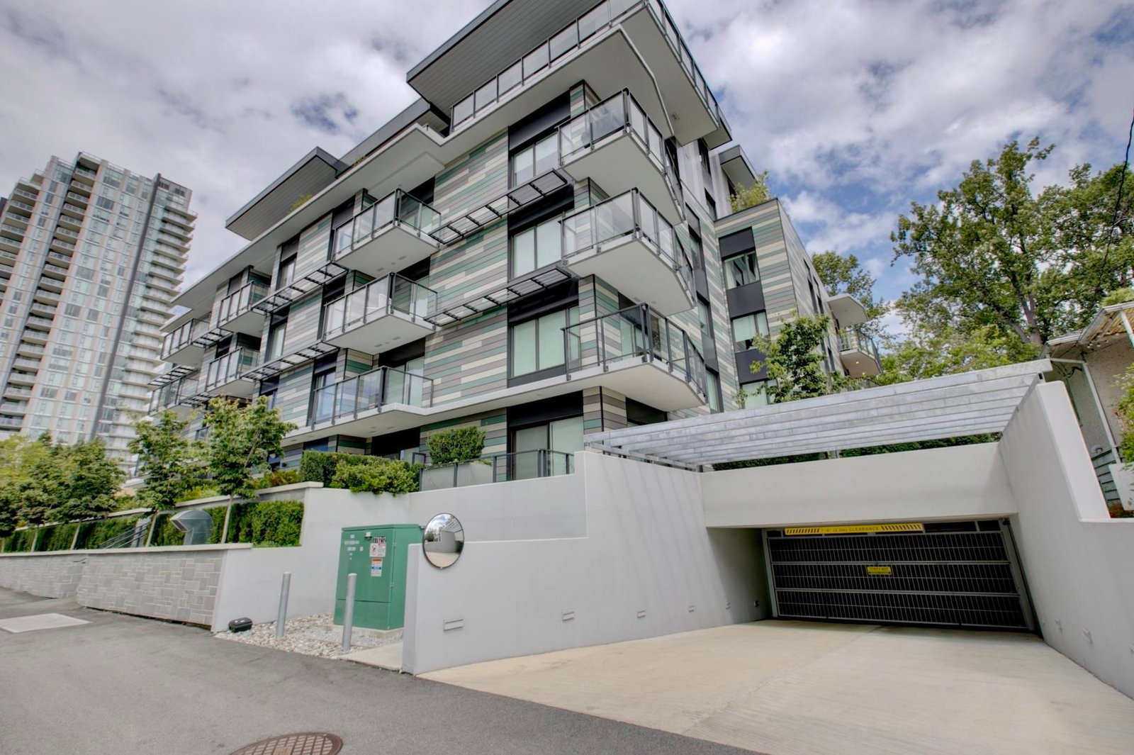 Listing Image 21