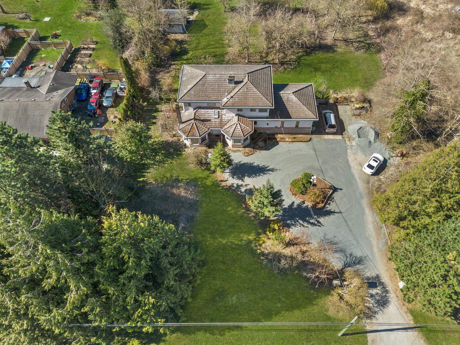 Listing photo 3