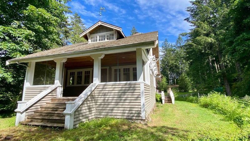 1305 Stalker Road, Pender Island, British Columbia (MLS R2873088)