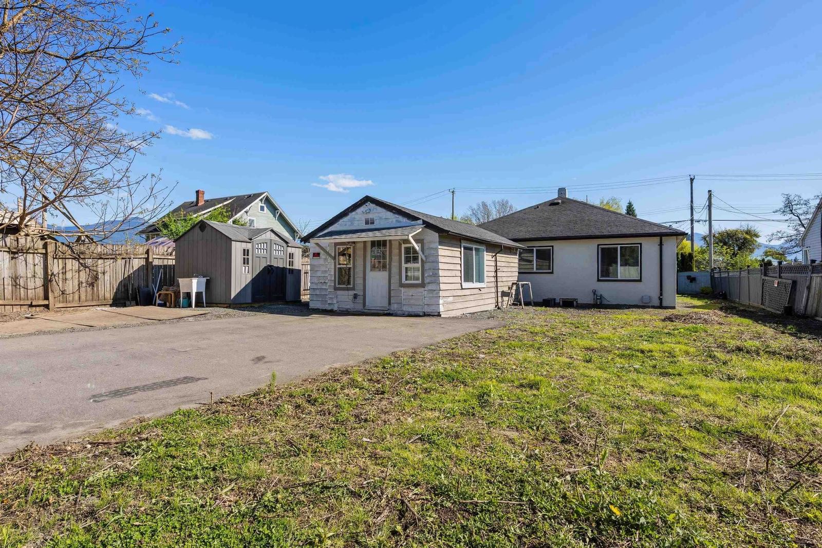 Listing Image 19