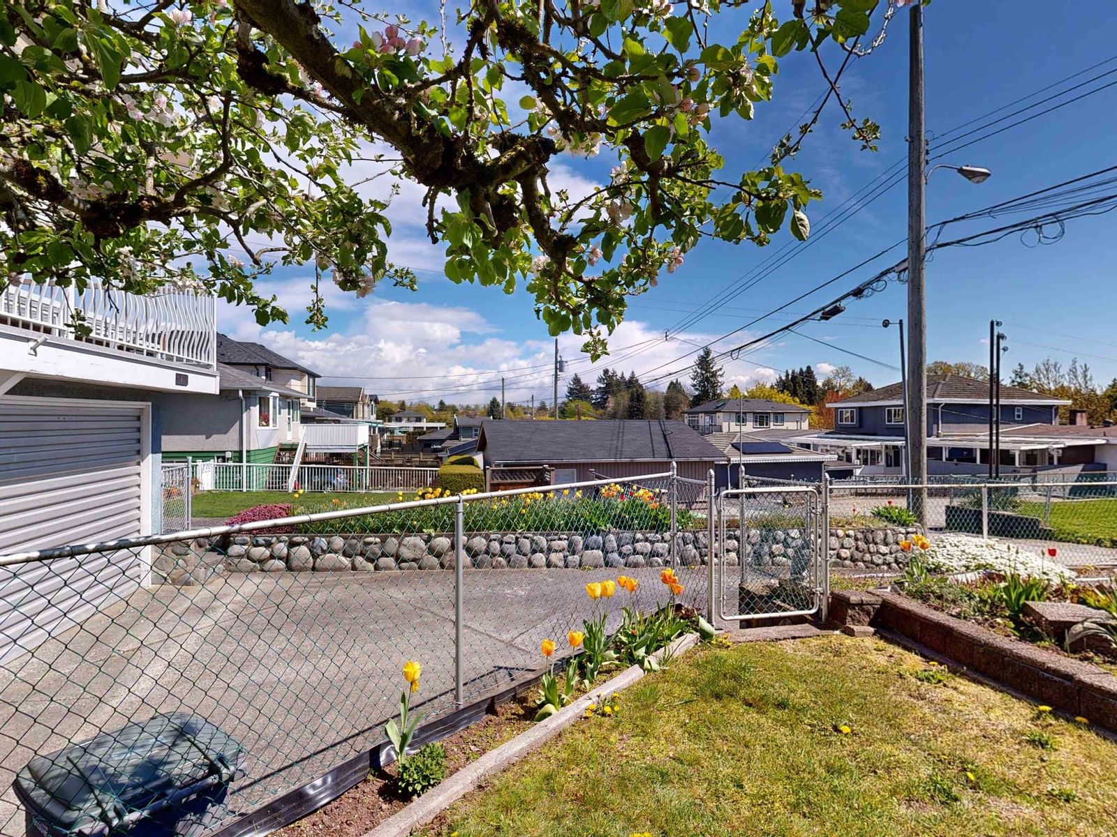 Listing Image 26