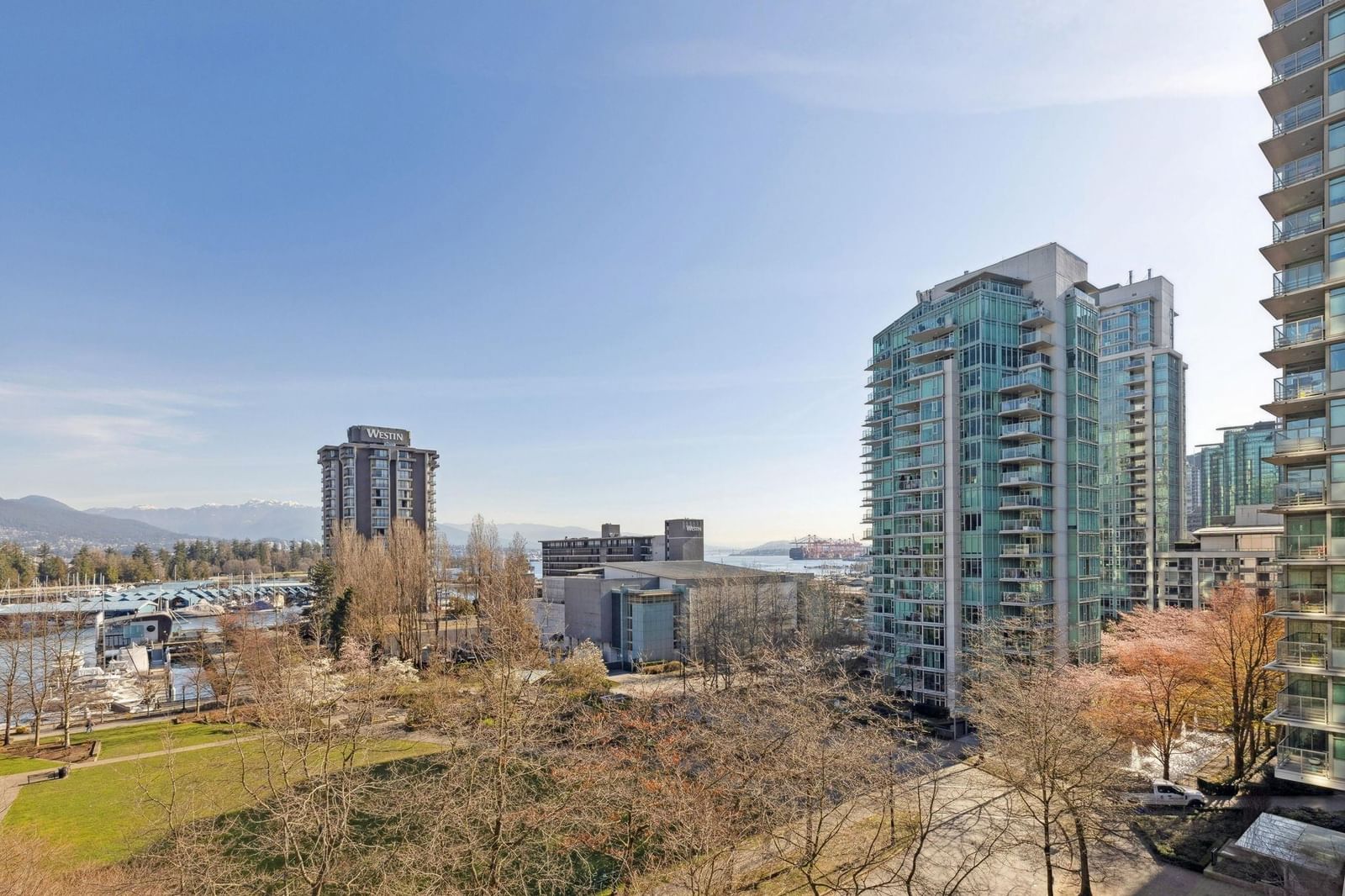 Listing Image 9
