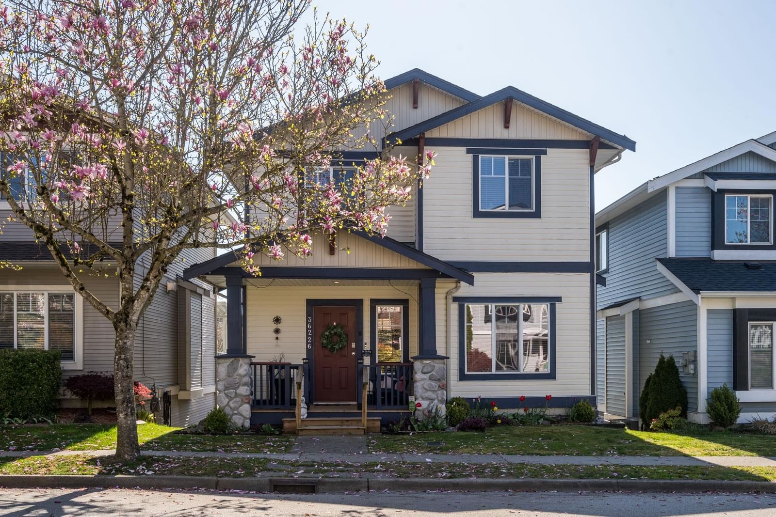 Listing Image 1