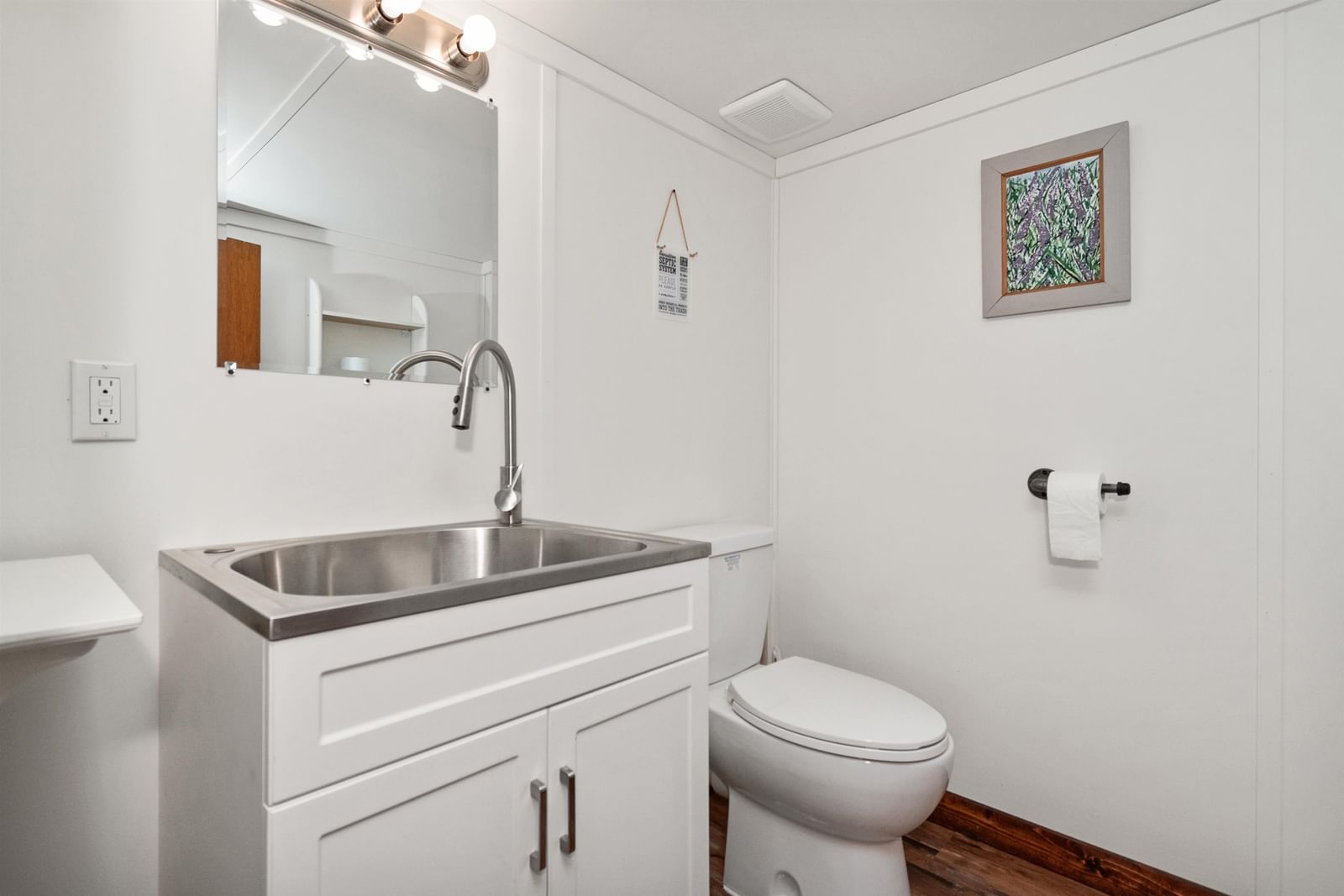 Listing Image 20