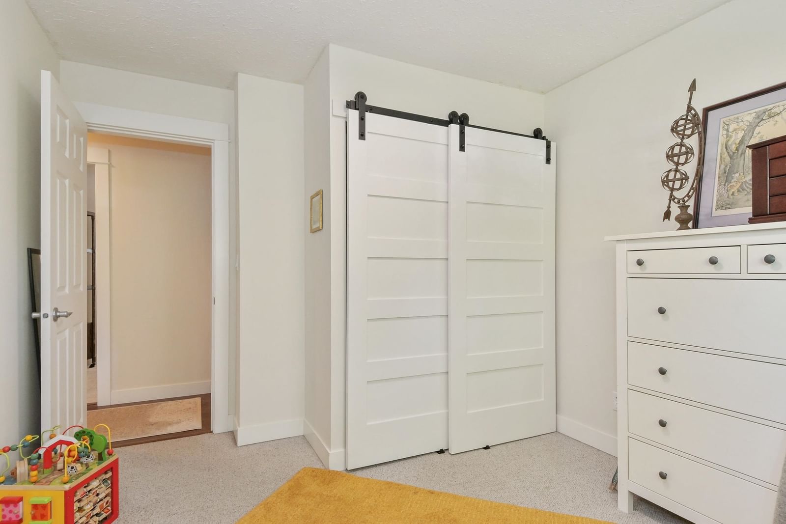 Listing Image 17