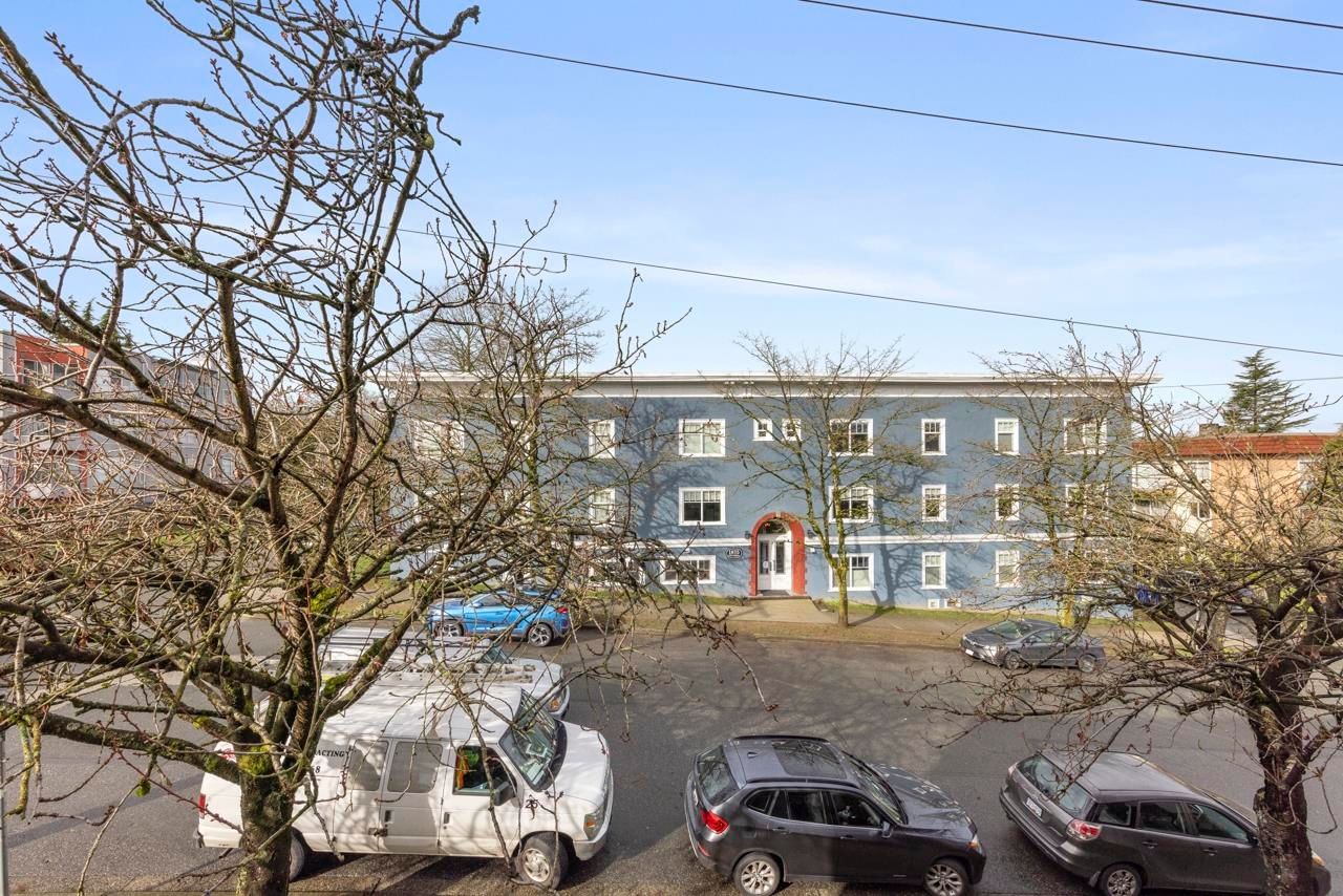 Listing Image 16