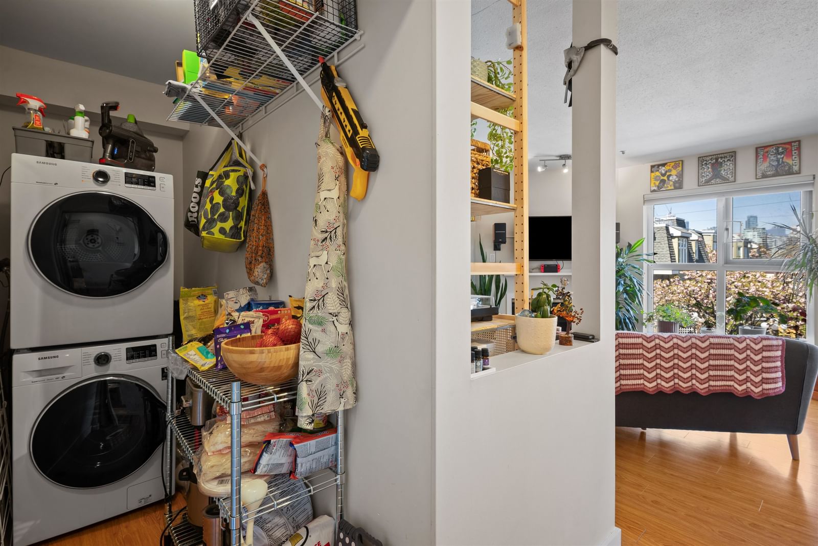 Listing Image 14