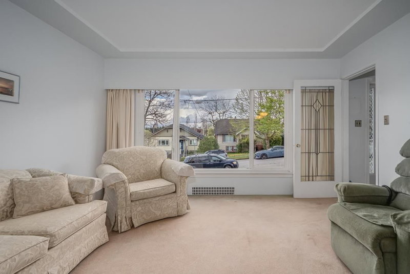 523 Kelly Street, New Westminster, V3L 3V1 | Image 3