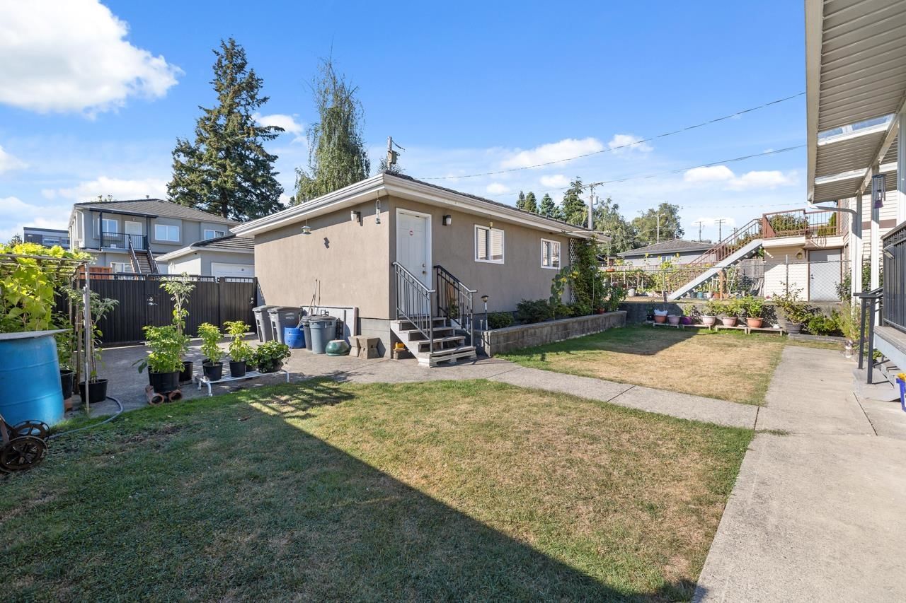 Listing Image 32