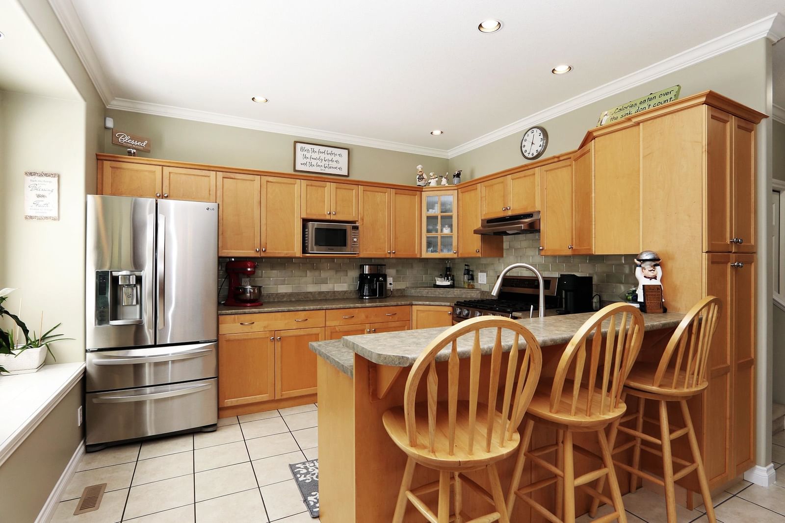 Listing Image 9
