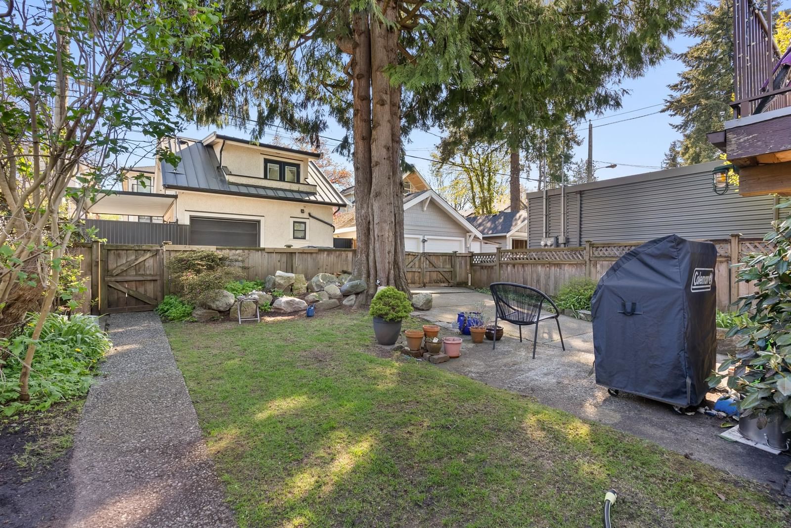 Listing Image 22