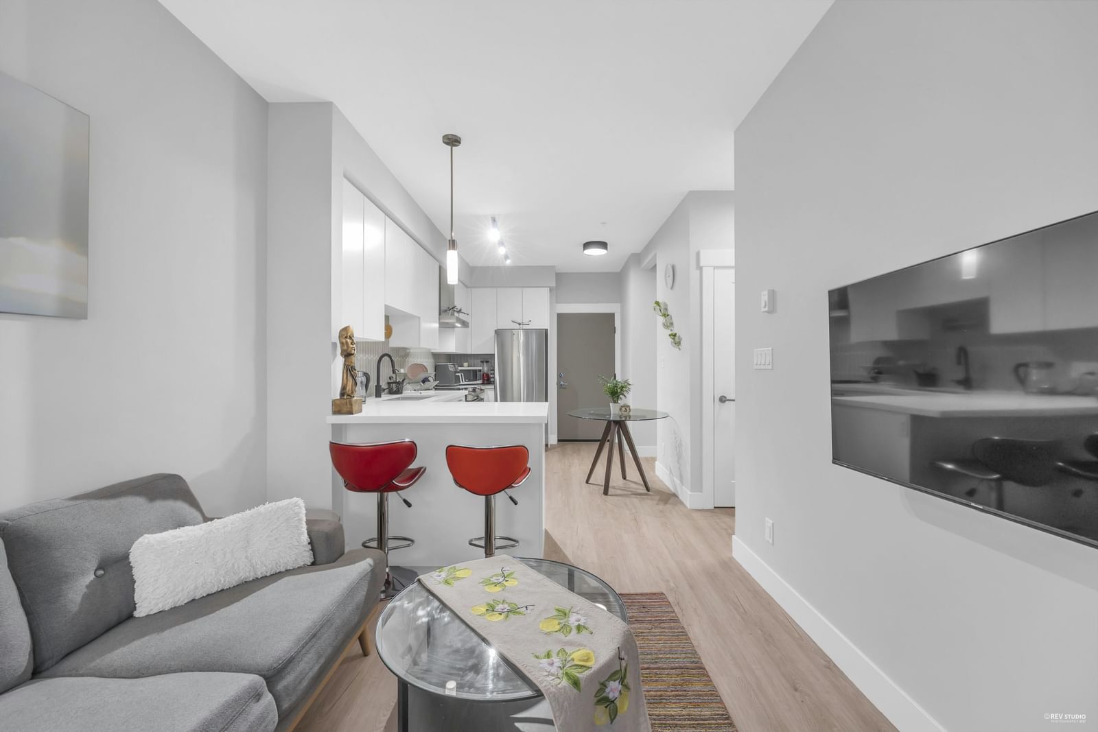 Listing Image 12