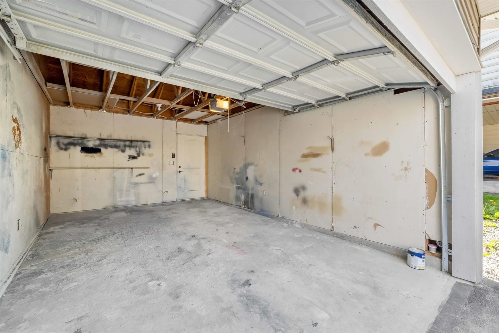 Listing Image 37