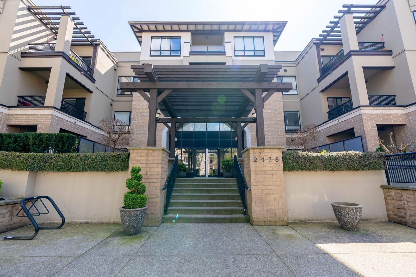 Listing Image 18