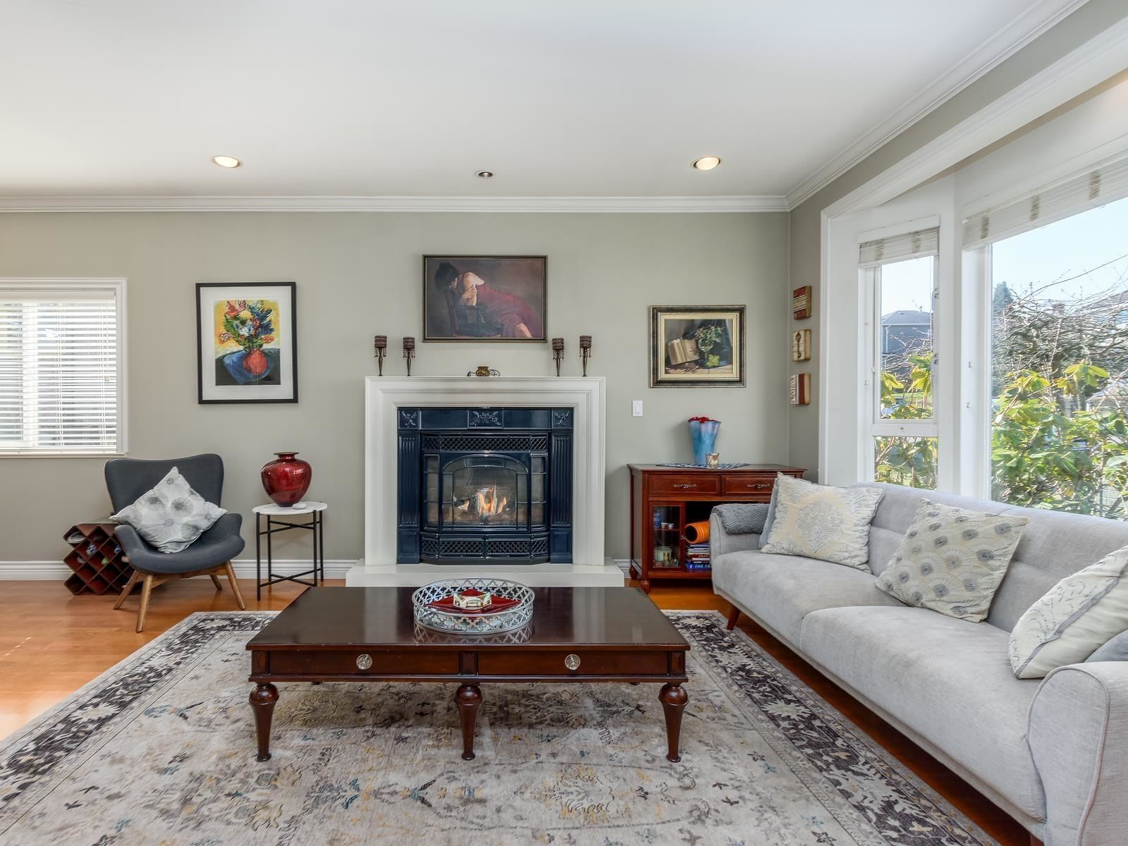 Listing Image 10