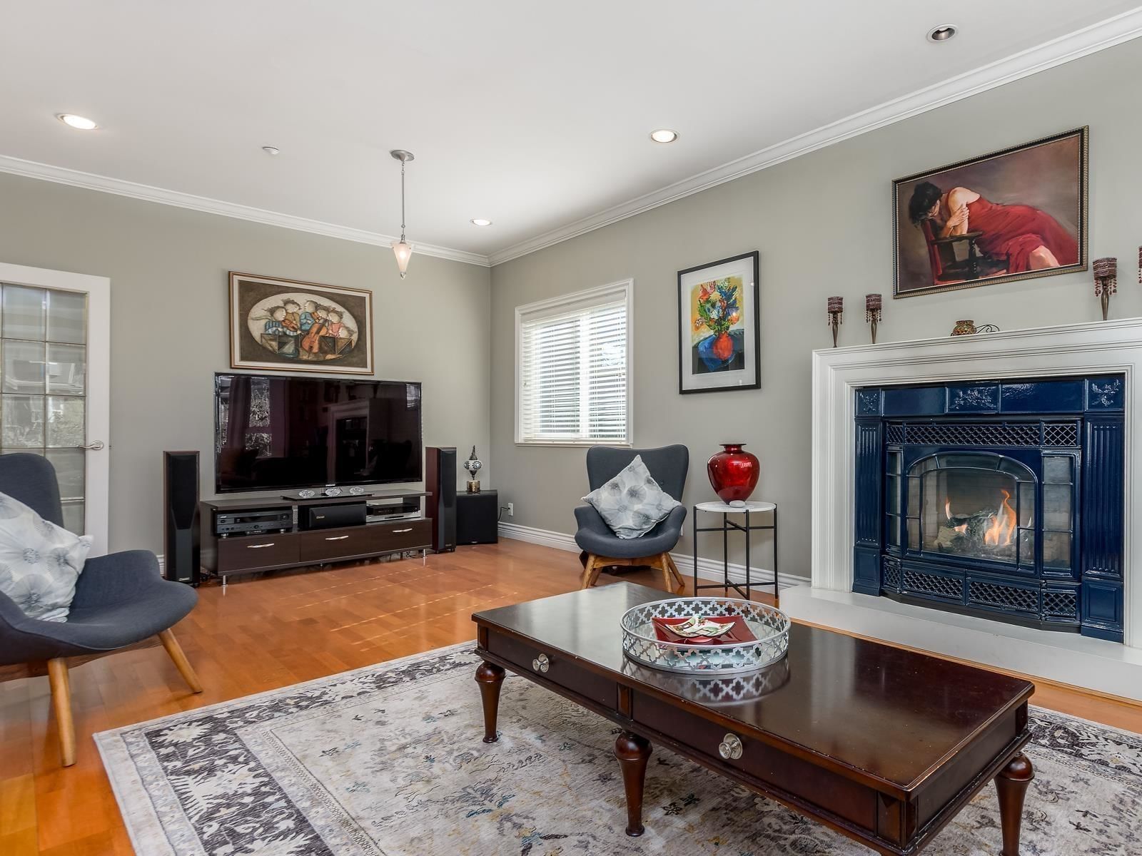Listing Image 11