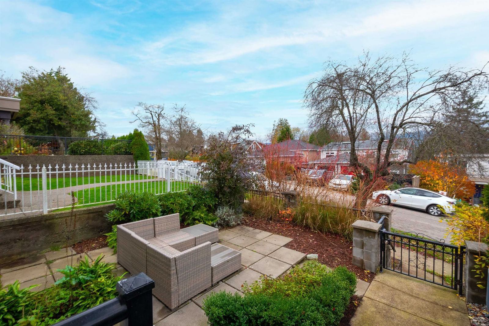 Listing Image 17