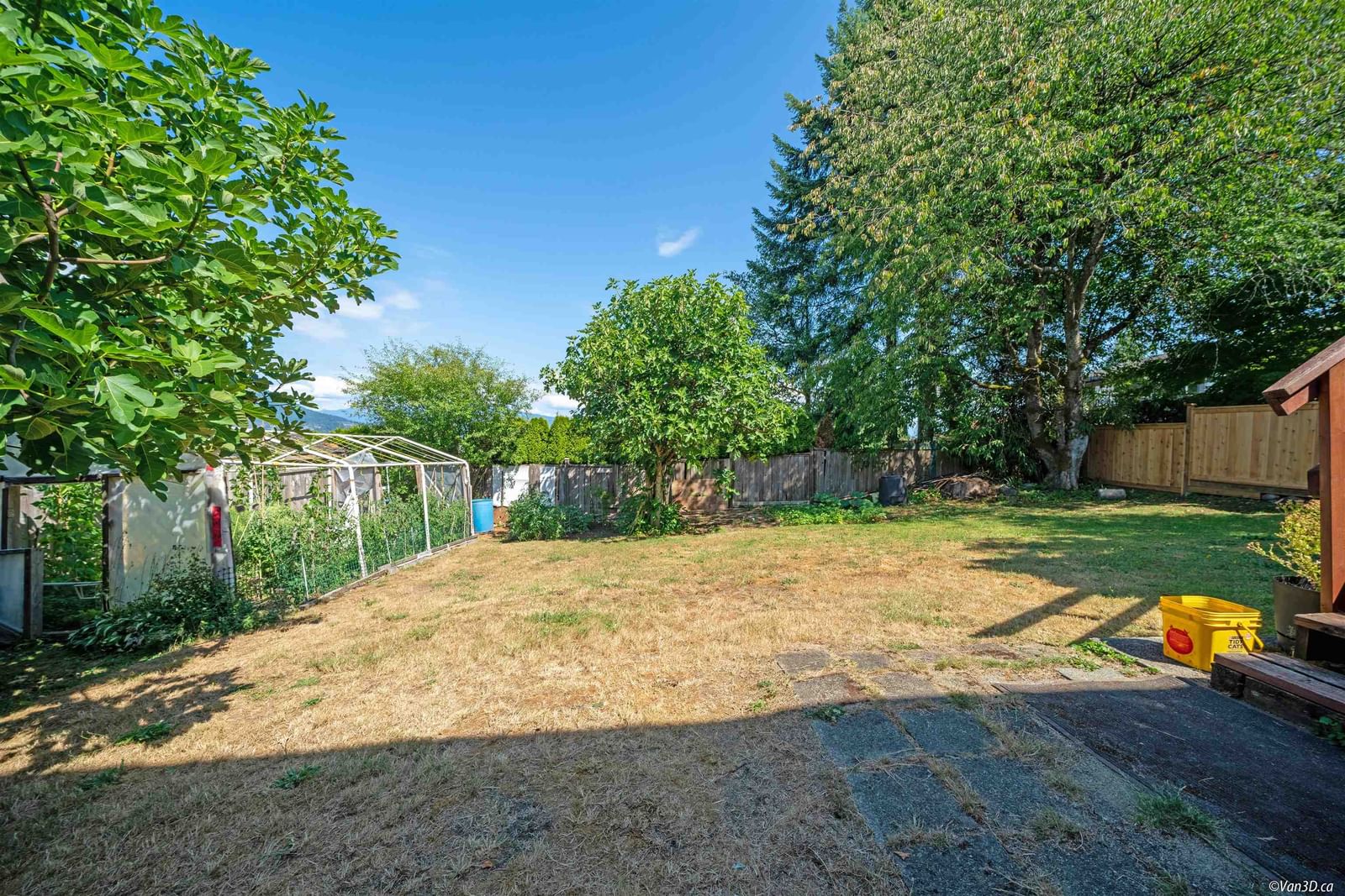 Listing Image 20