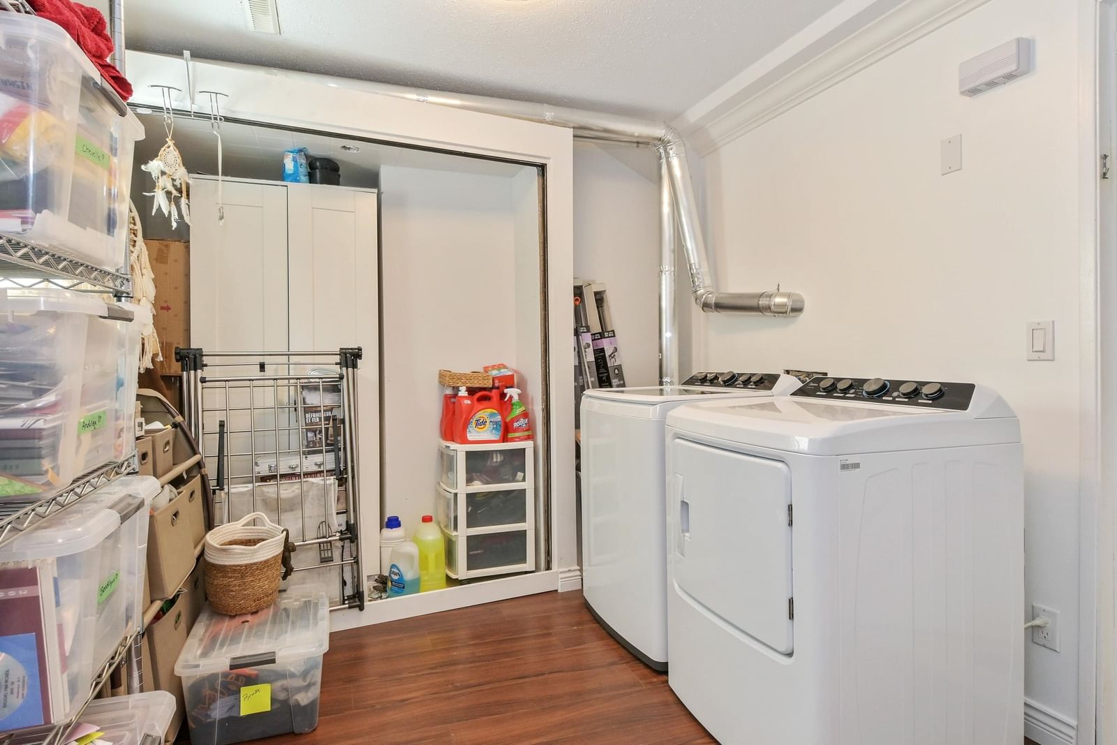 Listing Image 16
