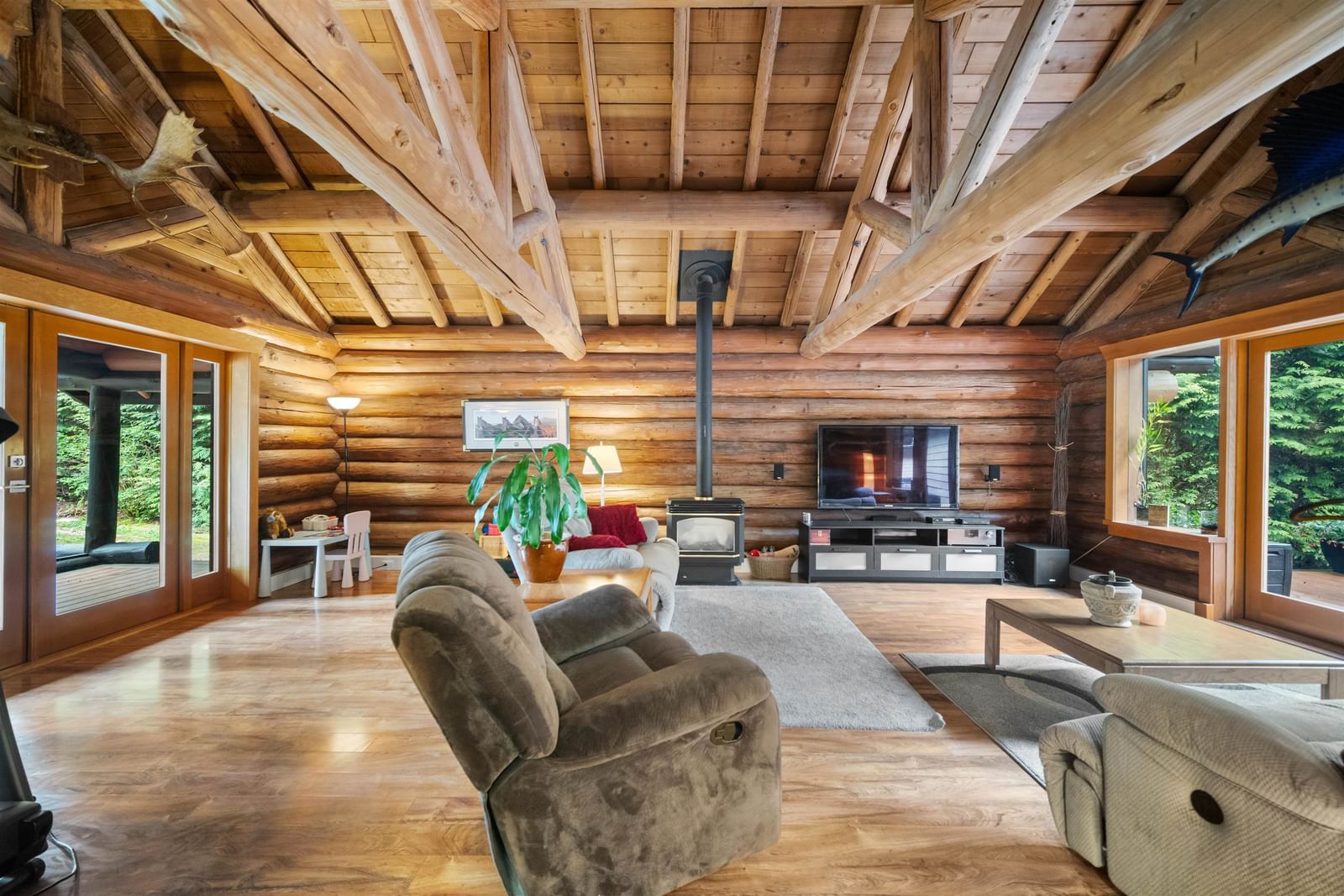 Listing Image 13